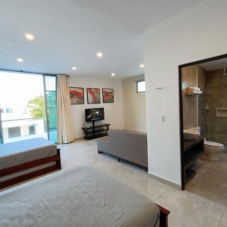 Casa Hector, con Jacuzzi, cerca del Foro GNP. Villa Mérida Exterior foto