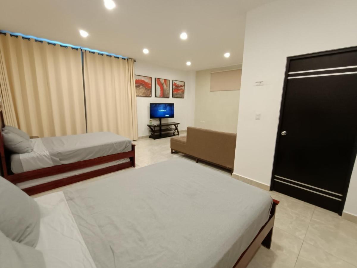Casa Hector, con Jacuzzi, cerca del Foro GNP. Villa Mérida Exterior foto